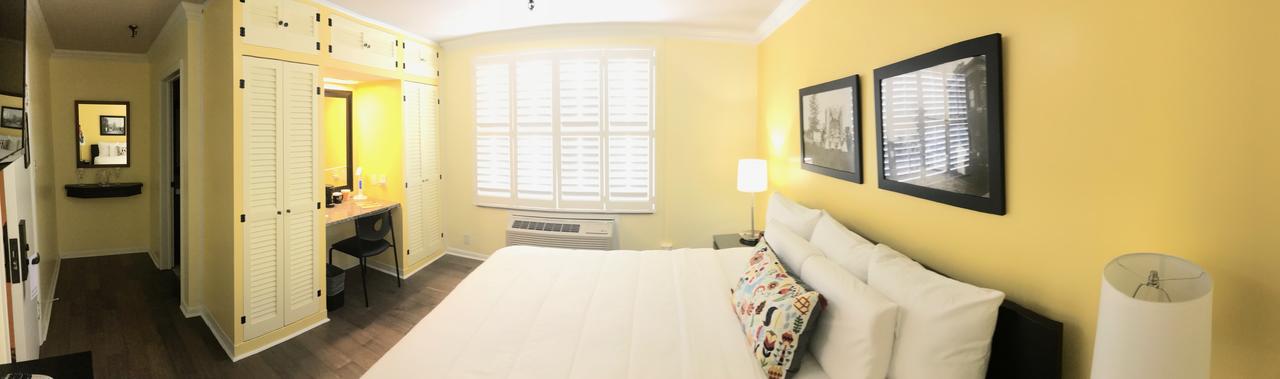 Batesville The Sherman Inn מראה חיצוני תמונה